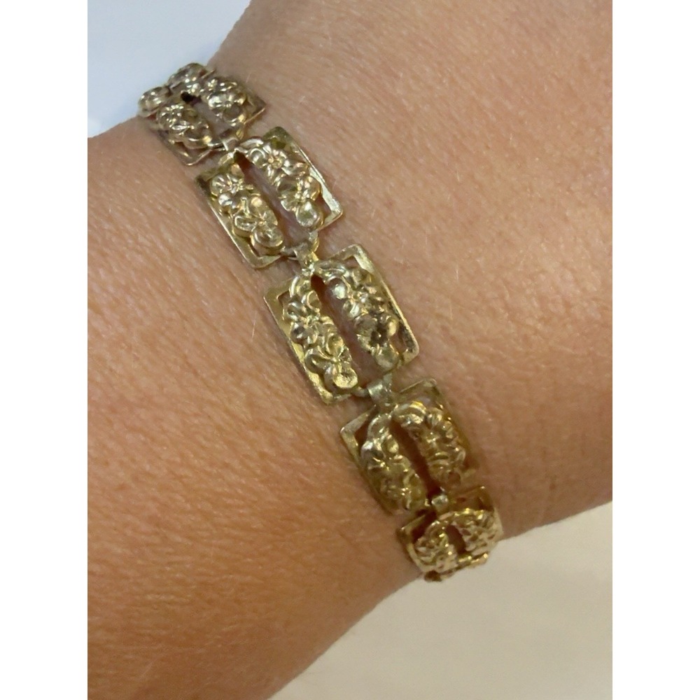 T20247-Gold Tone Ornate Rectangular Link Bracelet Filigree Floral Statement